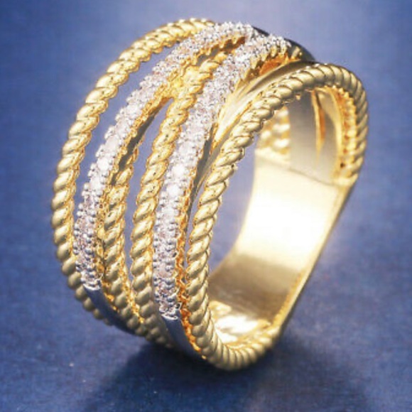 NEW 18k gold plated Ring - Picture 4 of 6